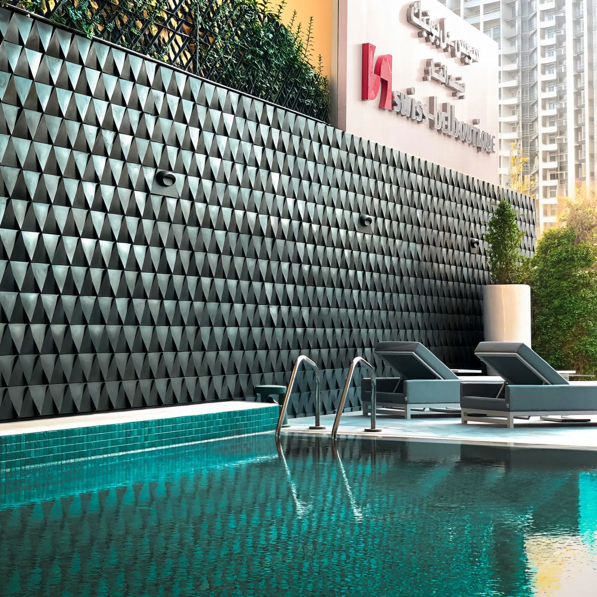 Triangular 3D wall tiles | SIXTY