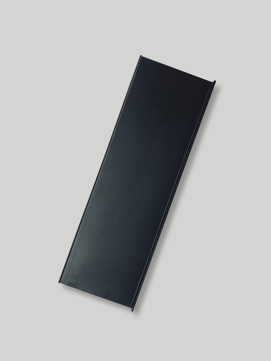 LIPPED SHELF