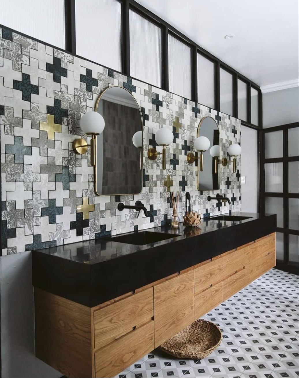 Cross Tile