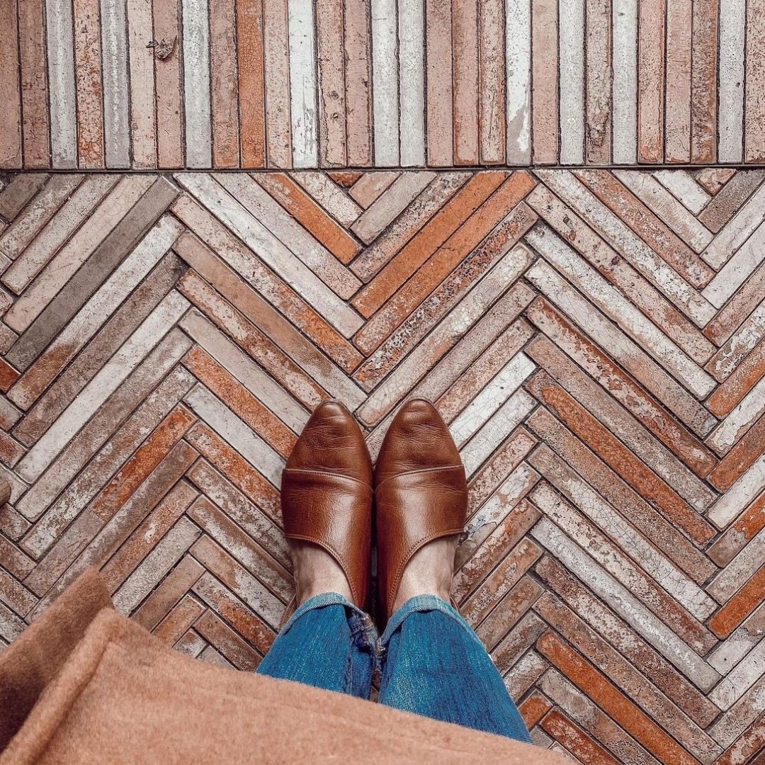 Iva Tile